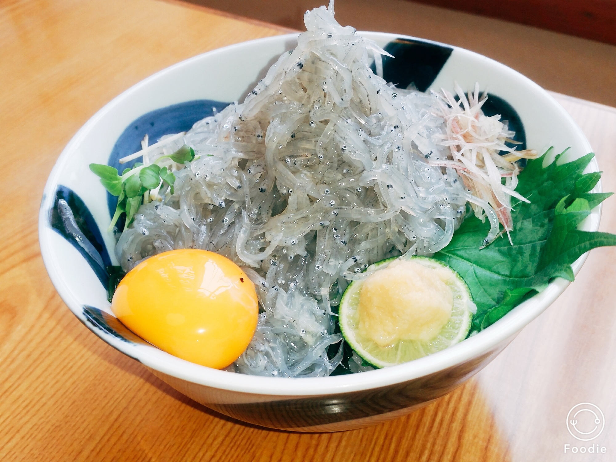 淡路島生しらす丼【5月中旬～11月末】